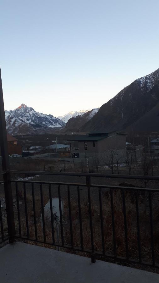 Ekaterine Guest House Kazbegi Eksteriør bilde